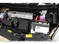 2011 Toyota Prius 5Dr Hb Exterior Shot 3