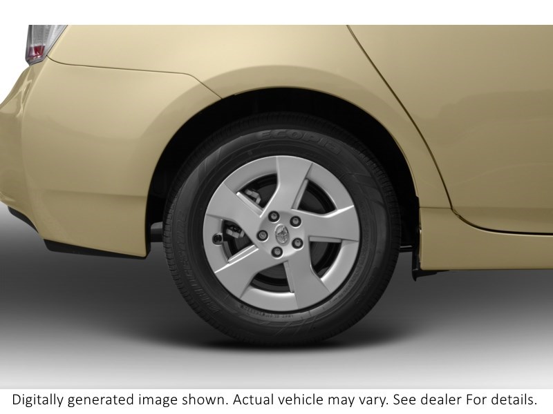 2011 Toyota Prius 5dr HB Exterior Shot 5