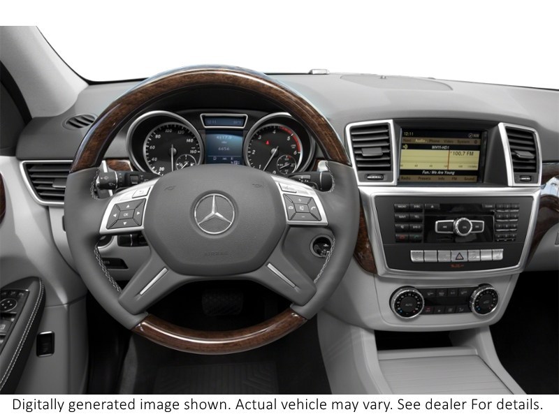 2013 Mercedes-Benz M-Class 4Matic 4Dr Ml 350 Bluetec Interior Shot 3