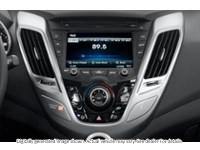 2013 Hyundai Veloster 3Dr Cpe Auto W/Tech Interior Shot 2
