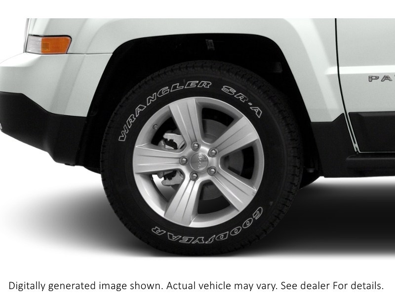 2016 Jeep Patriot 4WD 4Dr High Altitude Exterior Shot 5