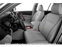 2013 Toyota Highlander 4WD 4Dr Interior Shot 4
