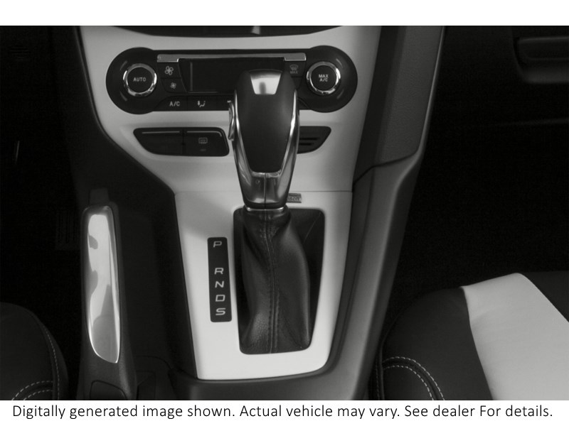 2014 Ford Focus 4Dr Sdn SE Exterior Shot 9