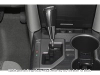 2014 Toyota Camry Hybrid 4dr Sdn LE Exterior Shot 9