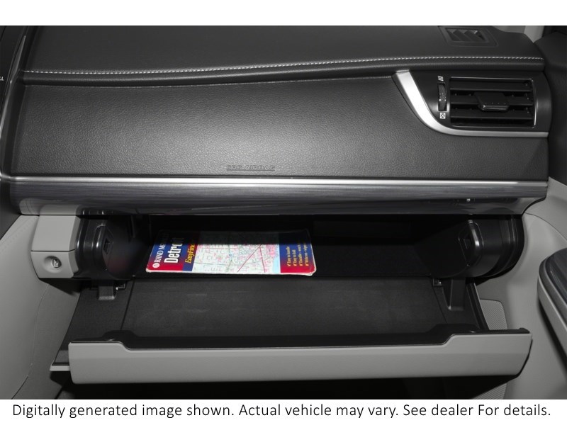 2014 Toyota Camry Hybrid 4dr Sdn LE Interior Shot 4