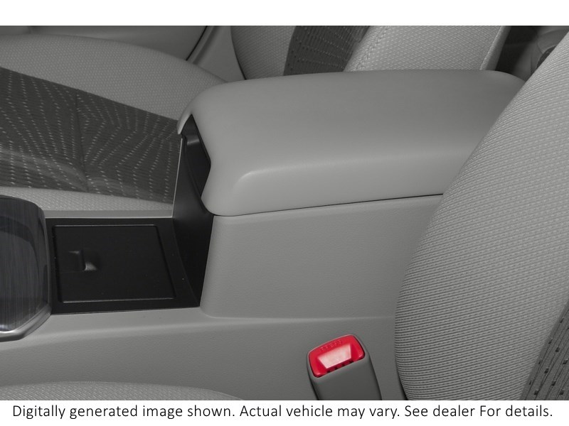 2014 Toyota Camry Hybrid 4dr Sdn LE Interior Shot 8