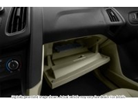 2016 Ford Focus 4Dr Sdn SE Interior Shot 4
