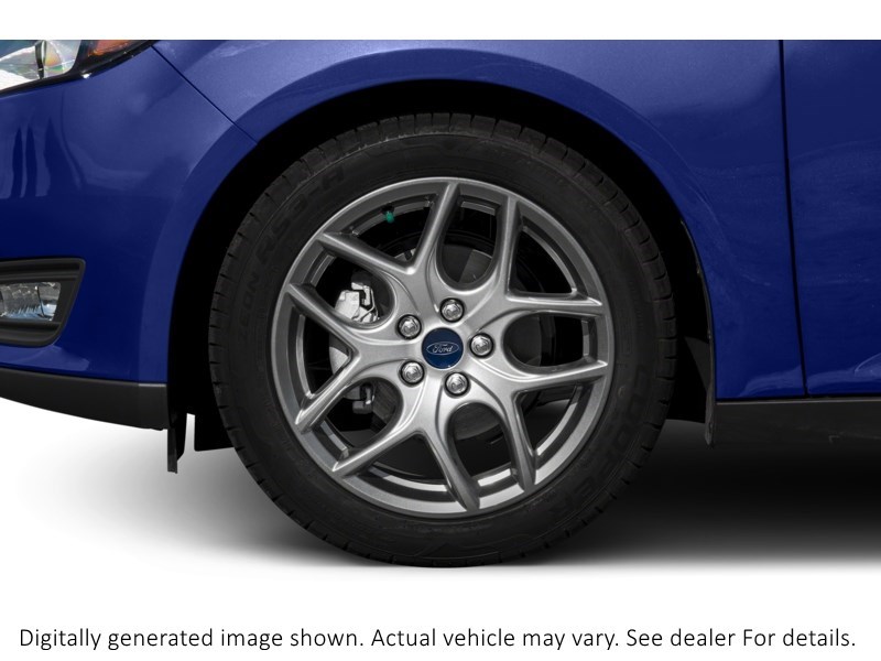 2015 Ford Focus 5Dr Hb SE Exterior Shot 5