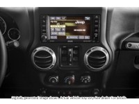 2016 Jeep Wrangler Unlimited 4WD 4Dr Rubicon Interior Shot 2