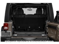 2016 Jeep Wrangler Unlimited 4WD 4Dr Rubicon Exterior Shot 4