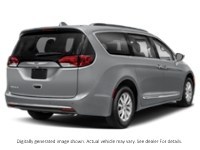 2017 Chrysler Pacifica 4Dr Wgn Touring-L Plus Exterior Shot 2