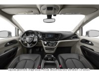 2020 Chrysler Pacifica Limited 35Th Anniversary FWD *Ltd Avail* Interior Shot 6
