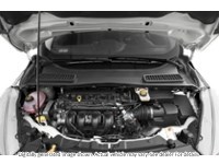 2017 Ford Escape 4WD 4Dr SE Exterior Shot 3