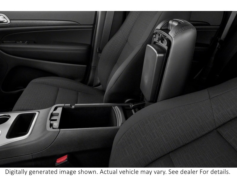 2021 Jeep Grand Cherokee Laredo 4X4 Interior Shot 7