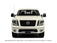 2018 Nissan Titan 4X4 Crew Cab Pro-4X Exterior Shot 6
