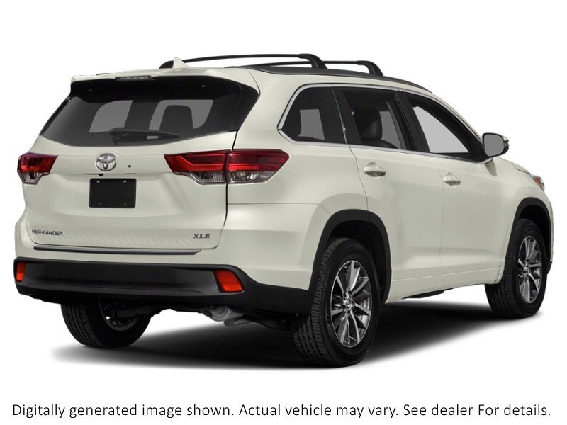 2019 Toyota Highlander AWD XLE Exterior Shot 2
