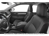 2019 Toyota Highlander AWD XLE | Sunroof | Leather | 8 Passenger Interior Shot 4