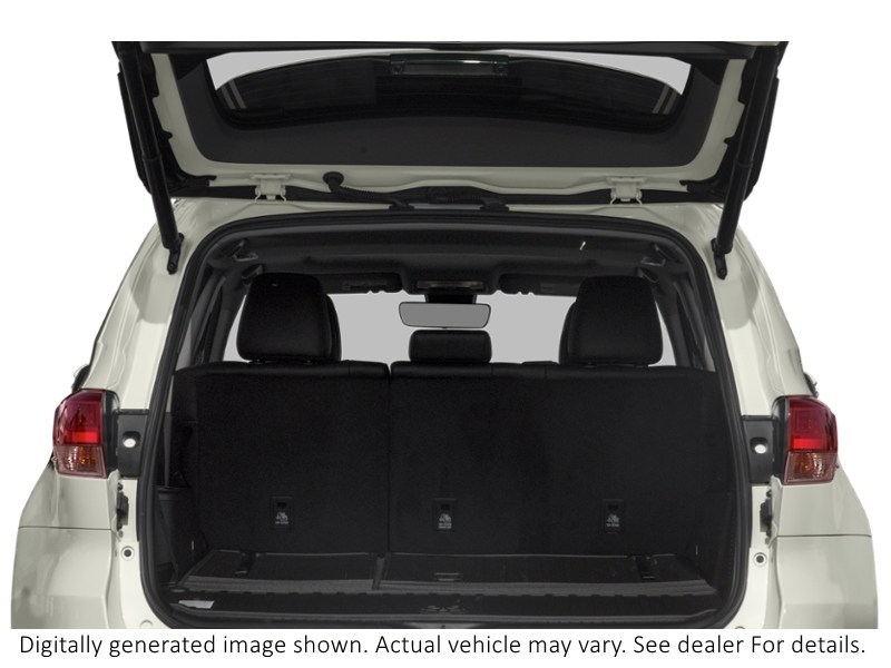 2019 Toyota Highlander AWD XLE Exterior Shot 4