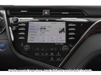 2020 Toyota Camry Hybrid Hybrid XLE Auto Interior Shot 2