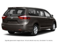 2018 Toyota Sienna LE 8-Passenger FWD Exterior Shot 2