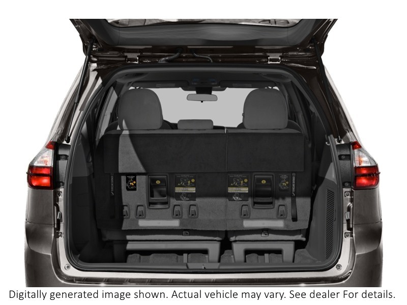 2018 Toyota Sienna LE 8-Passenger FWD Exterior Shot 4