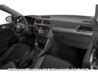 2018 Volkswagen Tiguan Comfortline 4MOTION *Ltd Avail* Interior Shot 1