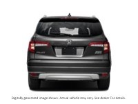 2019 Honda Pilot Touring 8-Passenger AWD Exterior Shot 7