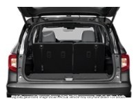 2019 Honda Pilot Touring 8-Passenger AWD Exterior Shot 4