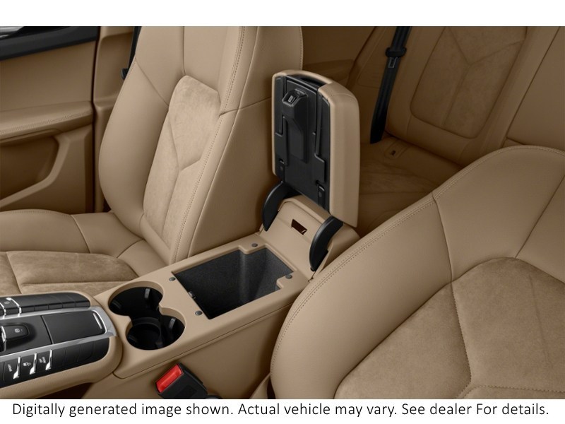 2021 Porsche Macan S AWD Interior Shot 7