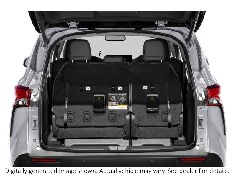 2024 Toyota Sienna XLE 8-Passenger FWD Exterior Shot 4