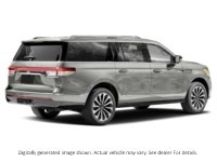 2023 Lincoln Navigator Reserve 4x4 Exterior Shot 2