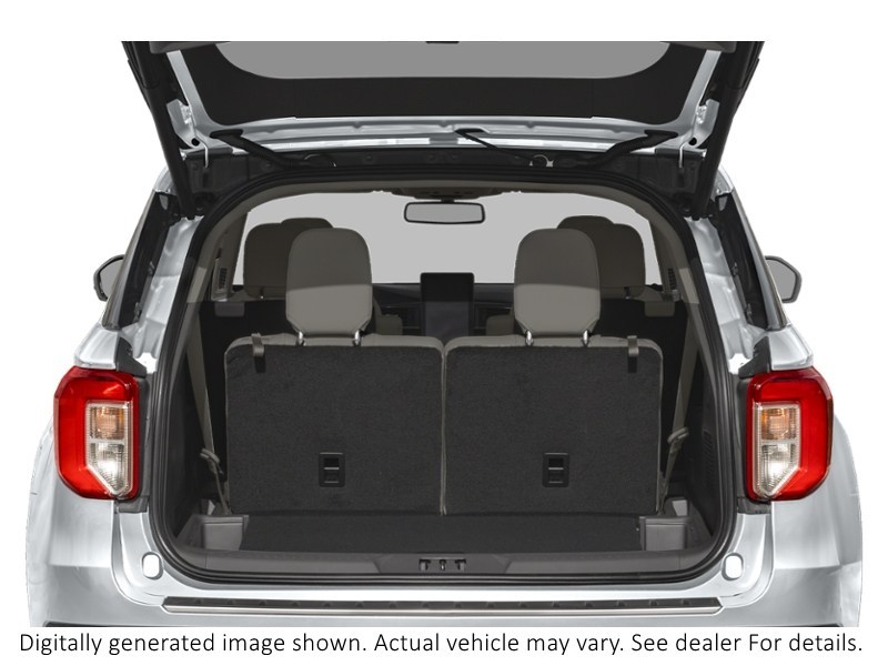 2023 Ford Explorer Platinum 4WD Exterior Shot 4