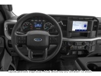 2023 Ford F-250 XL 2WD Reg Cab 8' Box Interior Shot 3