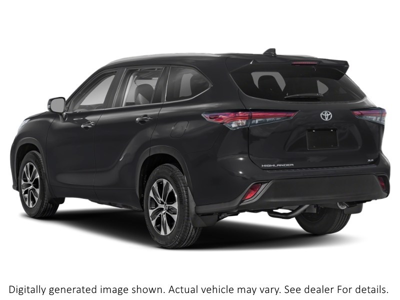 2026 Toyota Highlander XLE AWD Exterior Shot 9