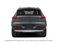 2025 Volvo XC40 B5 AWD Ultra Dark Theme Exterior Shot 7