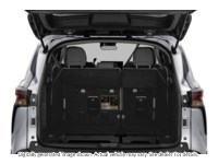2026 Toyota Sienna LE 8-Passenger AWD Exterior Shot 4