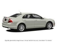2012 Ford Fusion 4Dr Sdn SE FWD White Suede  Shot 32