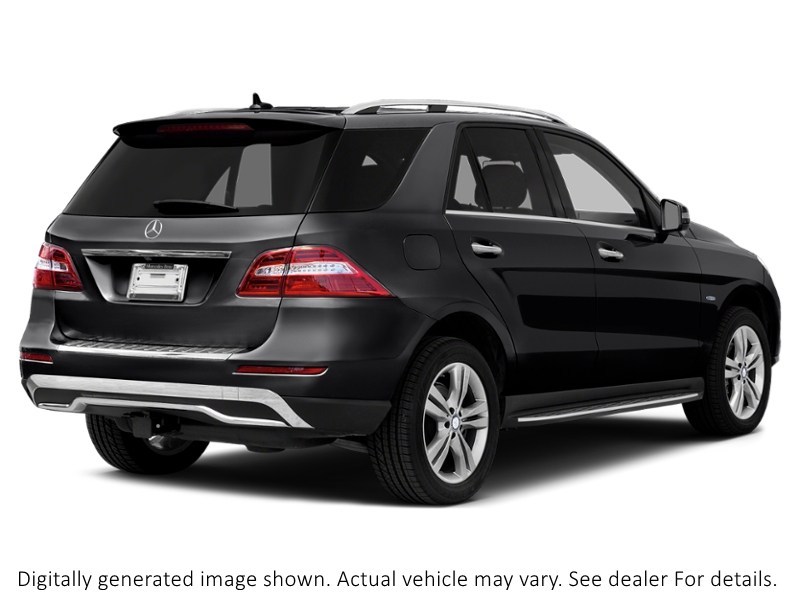 2013 Mercedes-Benz M-Class 4Matic 4Dr Ml 350 Bluetec Black  Shot 8
