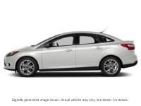 2014 Ford Focus 4Dr Sdn SE Oxford White  Shot 41