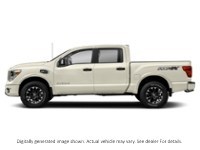 2018 Nissan Titan 4X4 Crew Cab Pro-4X Pearl White  Shot 5