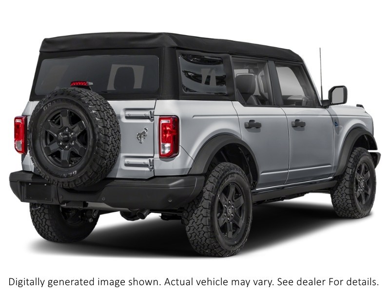 2024 Ford Bronco Black Diamond 4 Door 4X4 Iconic Silver Metallic  Shot 28