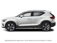 2025 Volvo XC40 B5 AWD Ultra Dark Theme