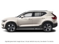 2025 Volvo XC40 B5 AWD Ultra Dark Theme